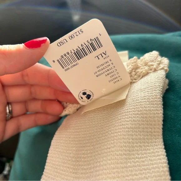 NWT Free People Beloved Waffle Knit Ankle Socks ivory white 1 Pair - Picture 4 of 12